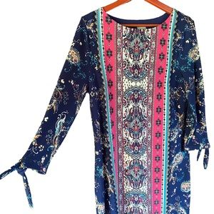 New Chico’s dress woman’s size 1 pink and blue pattern